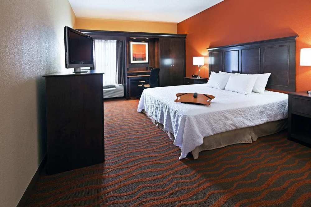 Hampton Inn By Hilton Clarksville Exterior foto