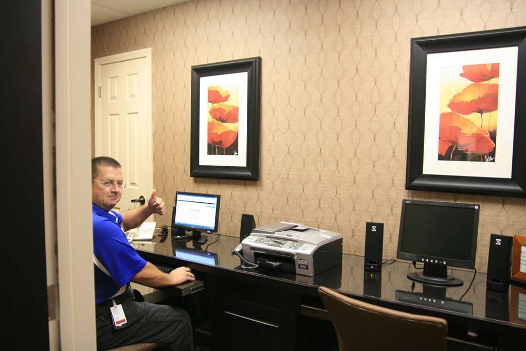 Hampton Inn By Hilton Clarksville Instalações foto